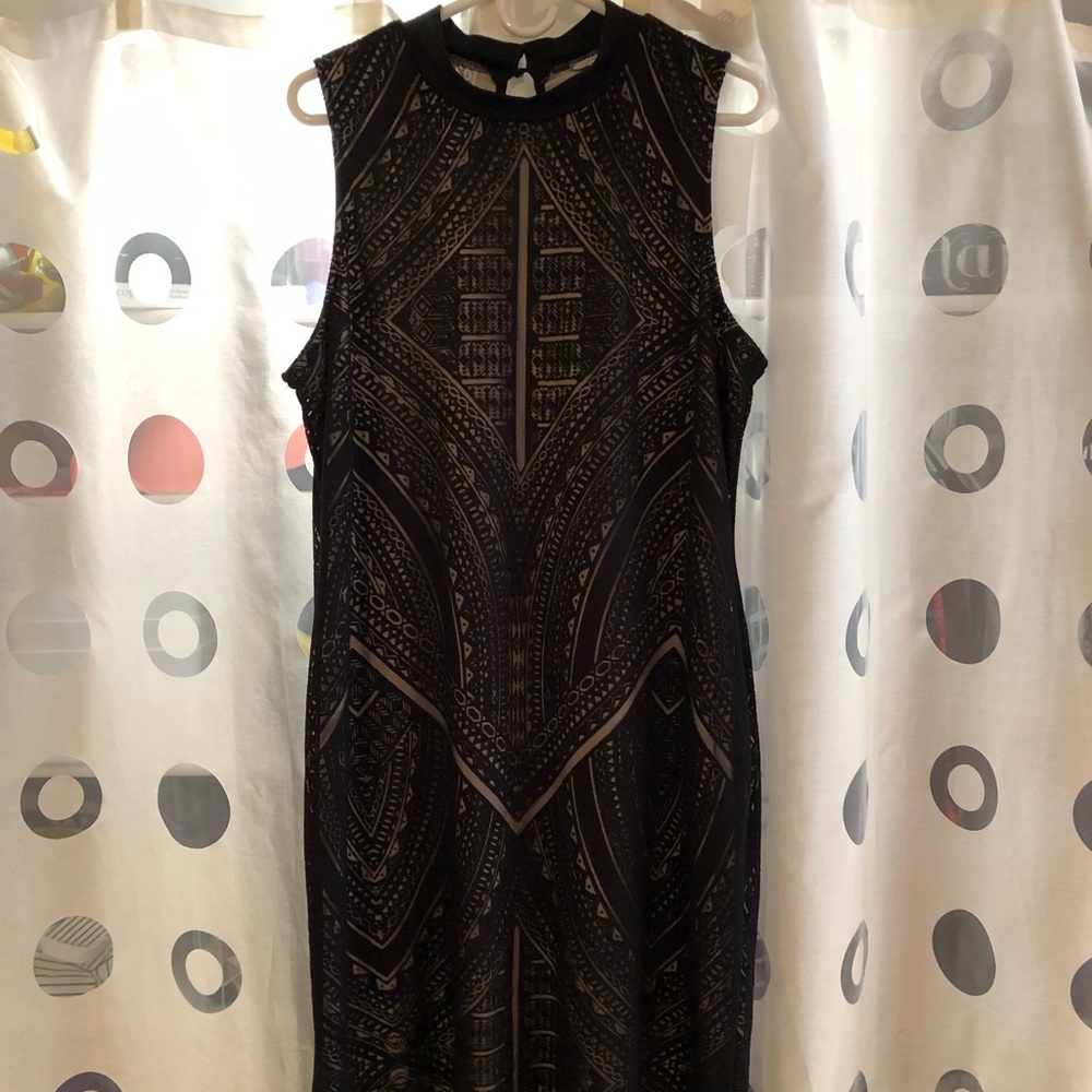 Adorable black patterned dress